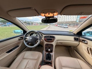 Peugeot 607 2002