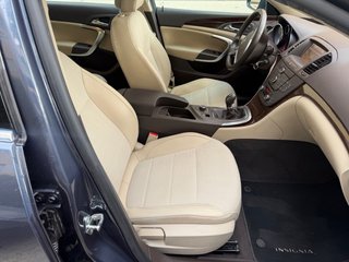 Opel Insignia 2011