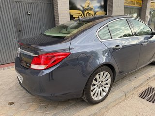 Opel Insignia 2011