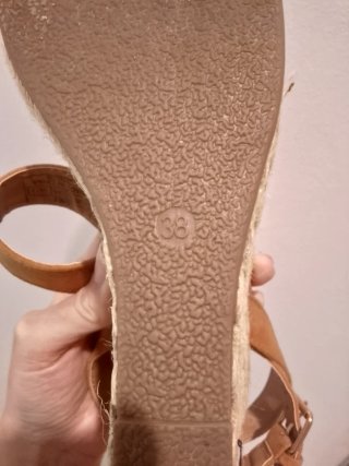 Sandalias Only Amelia life de ante tono camel