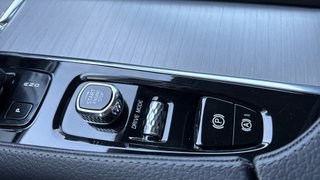 VOLVO XC90 2.0 T8 AWD Business Plus Auto