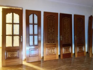 LOTE 11 PUERTAS madera maciza sapeli