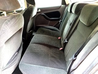 Ford Focus familiar 2005