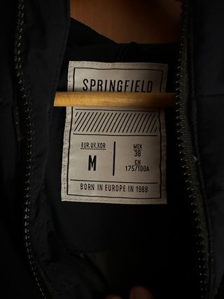 Chaqueta plumífera Pull&Bear azul marino oscuro