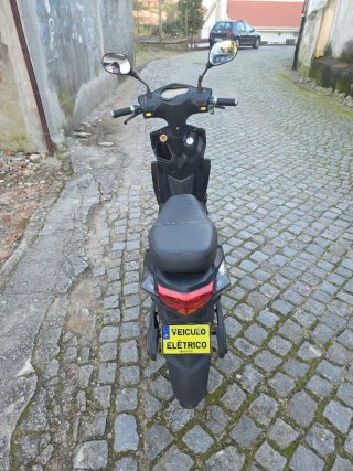 Moto Elétrica Scooter GOOSE