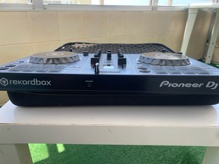 Controlador DJ Pioneer DDJ-RB + Maletín