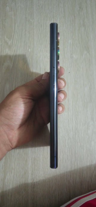 Samsung Galaxy S22 ULTRA