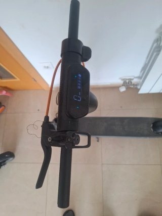 Lote de 3 patinetes 2 baterias,  cargadores