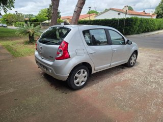 Dacia Sandero 2011