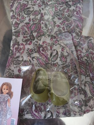 Vestido Nancy Mono Fiesta con Capa