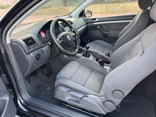 Volkswagen Golf 2005