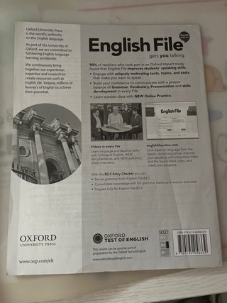 English File With Online Practice for Speakers ...