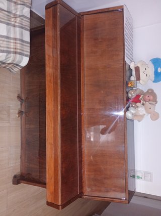 Piano de pared Ruso Cherny