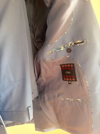 Traje de hombre elegante azul