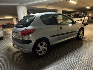 Peugeot 206 2002 1.4 75cv 150.000km