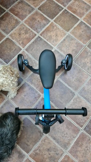 Triciclo infantil azul .Nuevo en caja, solo INPOST