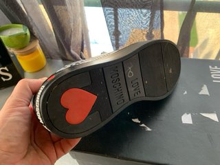 Zapatillas Moschino Love negras talla 40