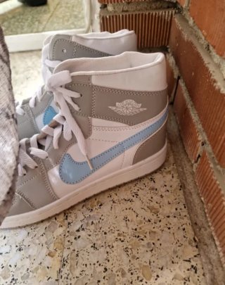 Zapatillas botín talla 42