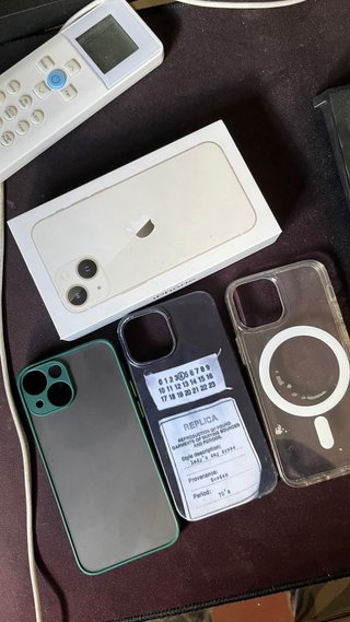 Cover per iPhone 13 Mini e scatola