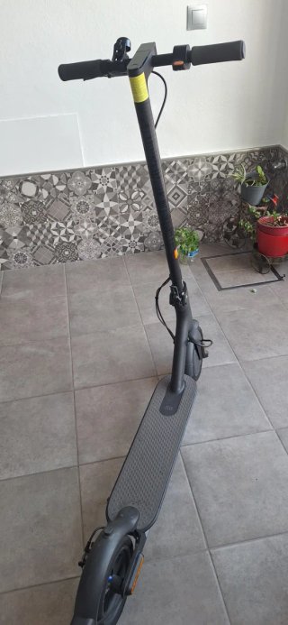 Patinete Eléctrico Negro