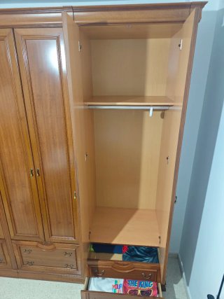 Gran Armario de madera matrimonio