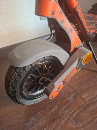 Monopatín Eléctrico Toyo Tires Hoonigan