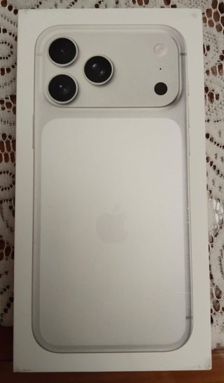 iPhone 17 Pro Max Plata 256GB