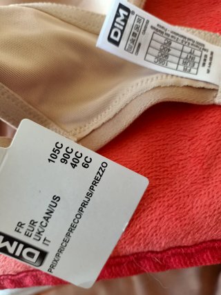 Sujetador DIM Nuevo con Etiqueta Talla 90C