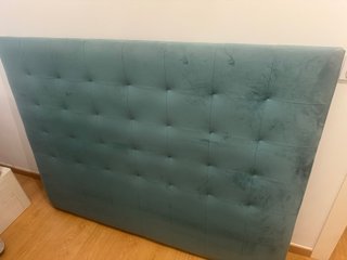 Cabecero de terciopelo color teal