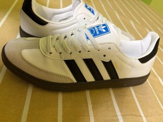 Zapatillas Adidas Samba Grises y Blancas