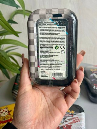 Mini Tin Pokémon Luce Nera e Fuoco Bianco