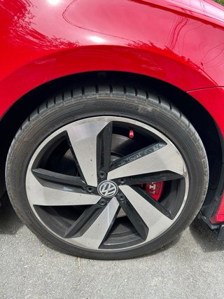 Llantas Golf GTI 7.5 Performance