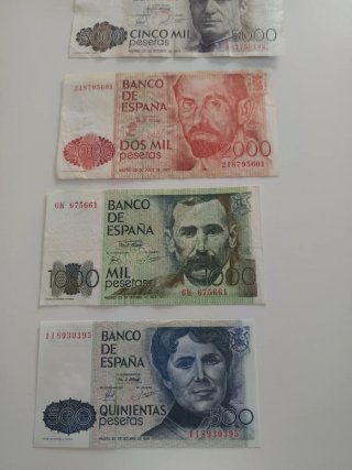 Billetes de España: 10000, 5000, 2000, 1000, 500 P