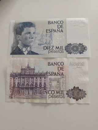 Billetes de España: 10000, 5000, 2000, 1000, 500 P