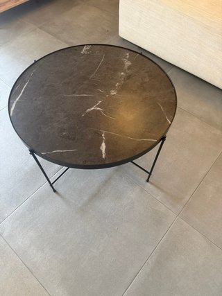 Mesa redonda efecto mármol Maisons du monde