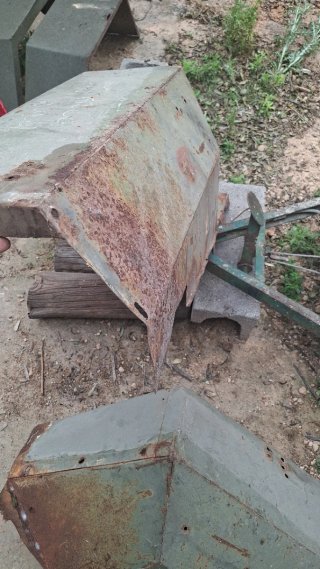 Aleta Derecha/Izquierda Jeep Viasa