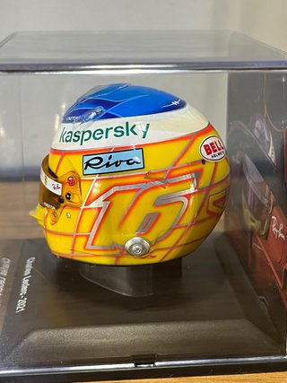 Casco Charles Leclerc Francia GP 2022 1/5 Spark