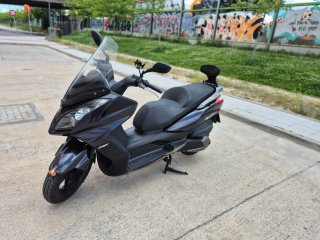 Kymco Superdink 300i 2016 Negra