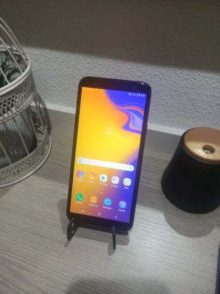 Samsung Galaxy J4+