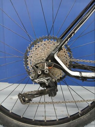 BH Expert 29" Negra y azul