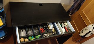 Escritorio IKEA MICKE Negro-Marrón