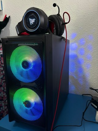 PC Gaming Tempest con RGB + pack gaiming