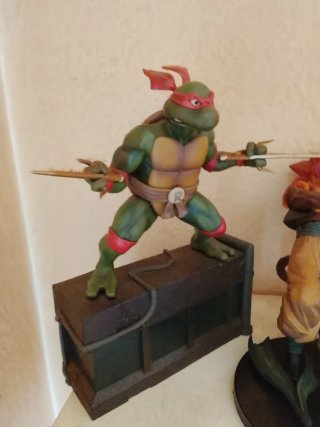 Figura Tortuga Ninja Raphael