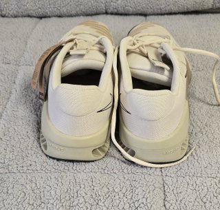 Zapatillas Nike Beige/Negras
