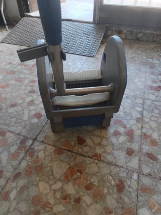 Escurridor de prensa para fregonas