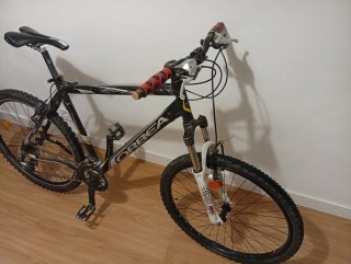 Bicicleta Montaña Orbea Dakar Negra