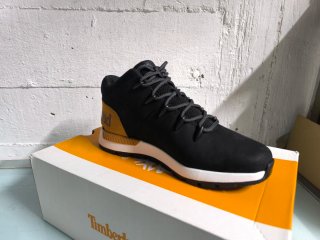 Botas Timberland Negras y Amarillas Talla 41