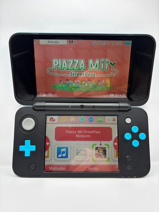 New Nintendo 2DS XL Black + Turquoise