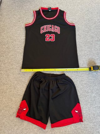 Conjunto Jordan Negro y Rojo