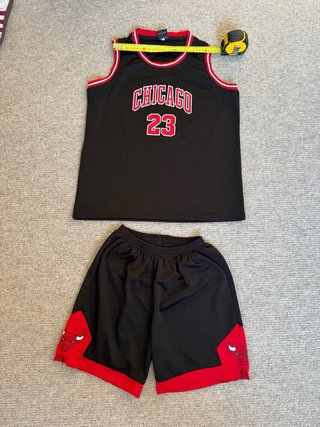 Conjunto Jordan Negro y Rojo